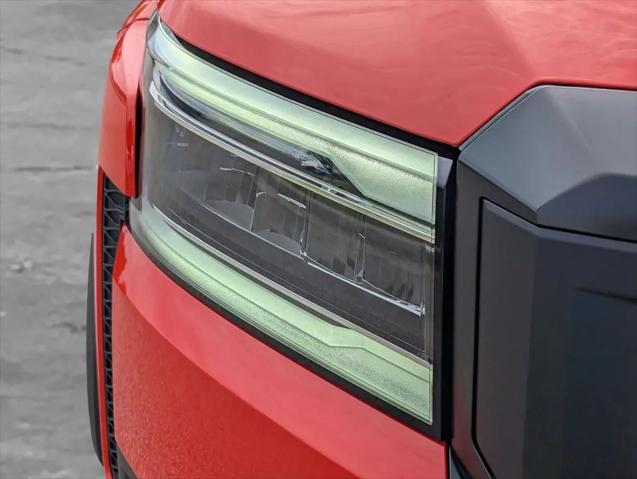 2025 Nissan Frontier Crew Cab PRO-X 4x2