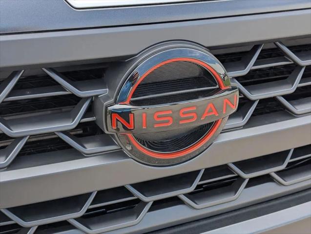 2025 Nissan Frontier Crew Cab PRO-X 4x2