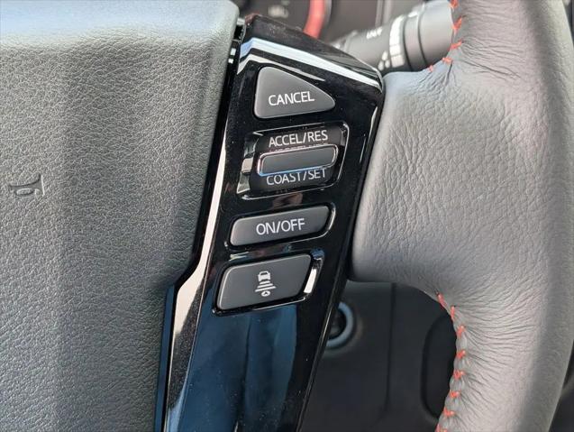 2025 Nissan Frontier Crew Cab PRO-X 4x2