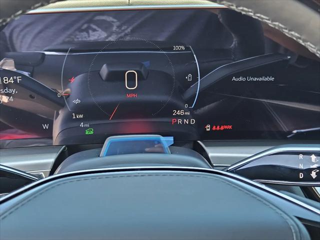 2026 Cadillac iQ V-Series w/1SV