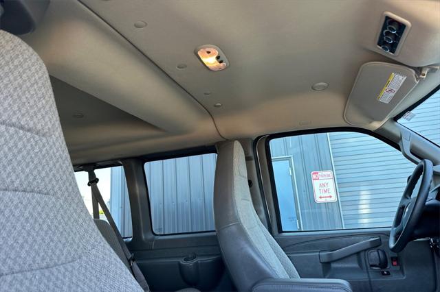 2024 Chevrolet Express Passenger RWD 3500 Extended Wheelbase LT