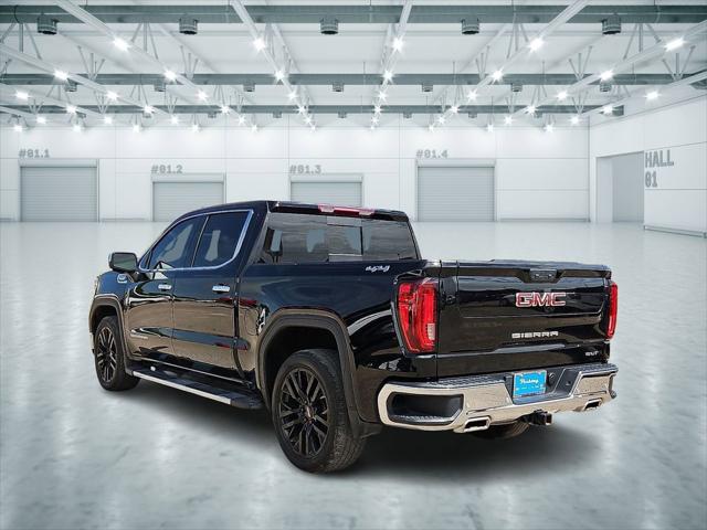 2022 GMC Sierra 1500 4WD Crew Cab Short Box SLT