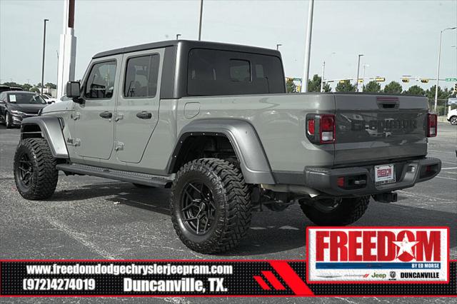2022 Jeep Gladiator Sport 4x4