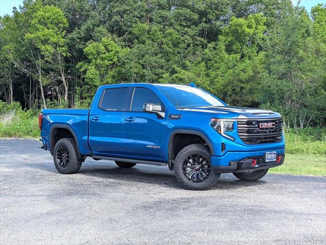 2023 GMC Sierra 1500 4WD Crew Cab Short Box AT4X