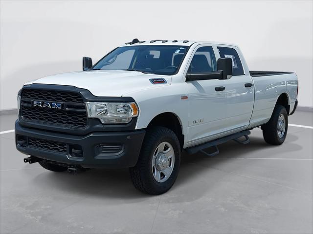2020 RAM 2500 Tradesman Crew Cab 4X4 8 Box