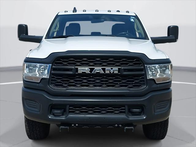 2020 RAM 2500 Tradesman Crew Cab 4X4 8 Box