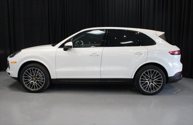 2023 Porsche Cayenne Platinum Edition