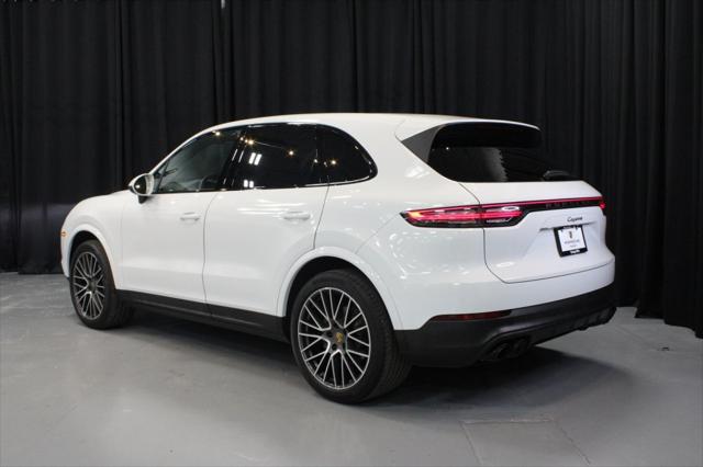 2023 Porsche Cayenne Platinum Edition