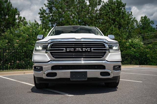 2019 RAM 1500 Laramie Crew Cab 4x2 57 Box