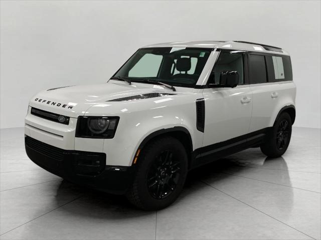 2024 Land Rover Defender 110 P400 X-Dynamic SE