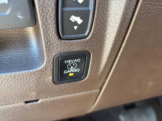 2025 Ram 1500 Limited Longhorn Crew Cab 4x4 5'7" Box