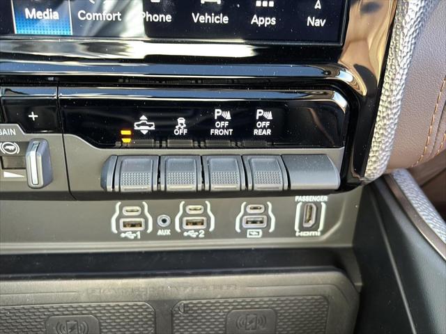 2025 Ram 1500 Limited Longhorn Crew Cab 4x4 5'7" Box