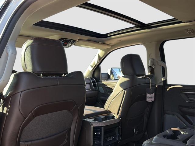 2025 Ram 1500 Limited Longhorn Crew Cab 4x4 5'7" Box