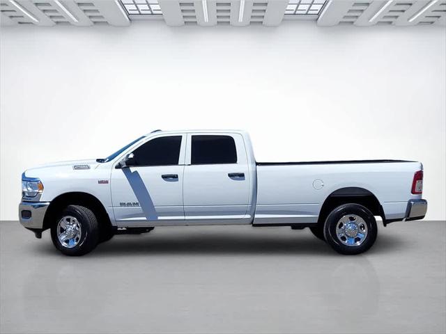 2022 RAM 2500 Tradesman Crew Cab 4x4 8 Box 2022 RAM 2500 Tradesman Crew Cab 4x4 8 Box