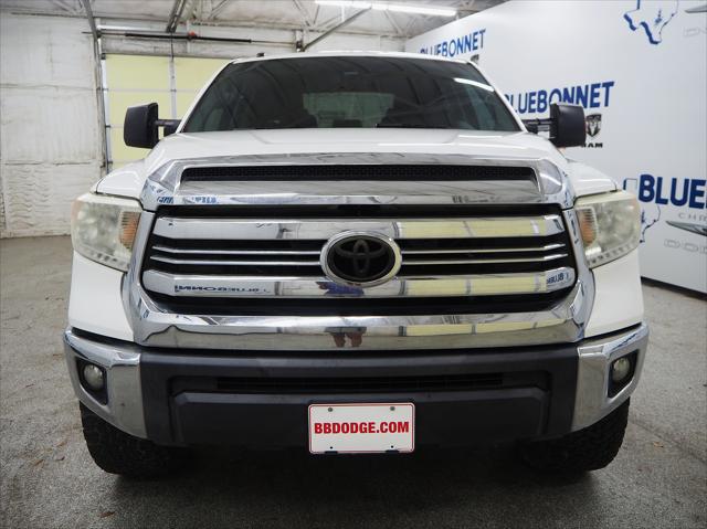 2016 Toyota Tundra SR5 5.7L V8