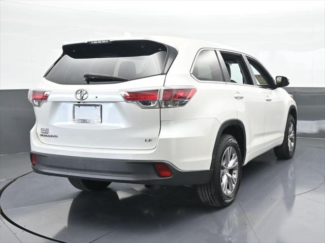 2015 Toyota Highlander LE V6