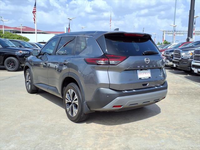2022 Nissan Rogue SV FWD