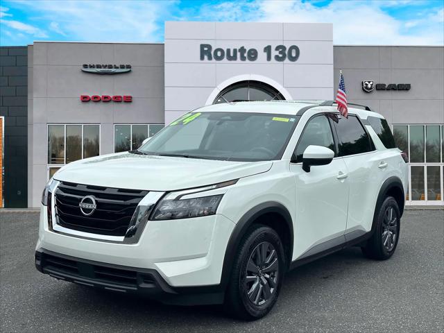 2024 Nissan Pathfinder SV 4WD
