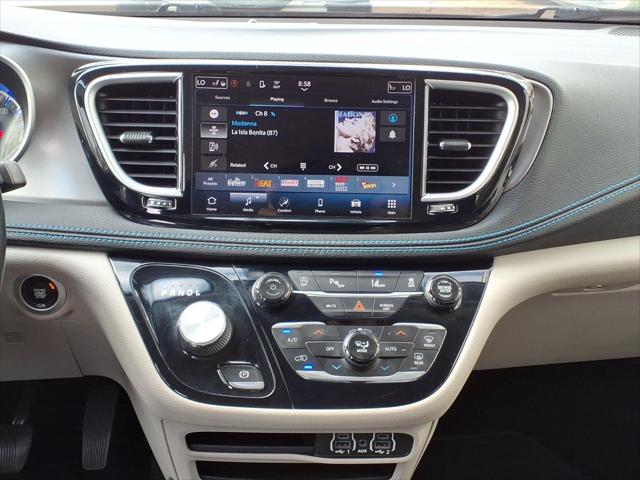 2021 Chrysler Pacifica Touring