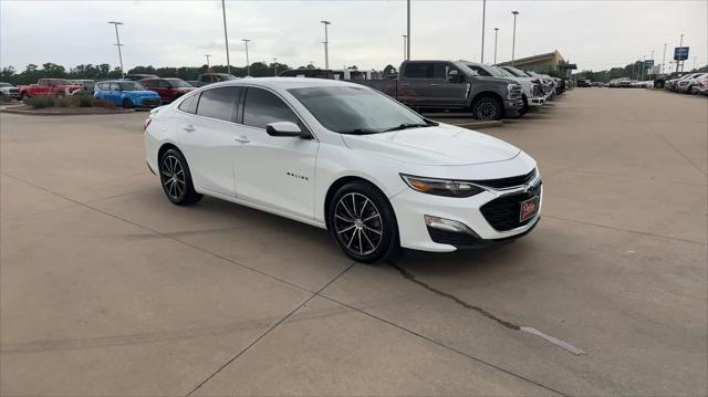 2022 Chevrolet Malibu FWD RS
