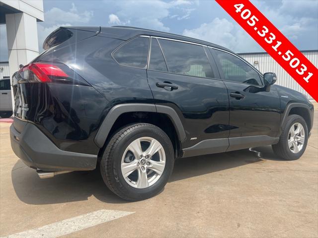 2021 Toyota RAV4 Hybrid XLE