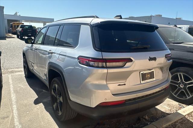 2023 Jeep Grand Cherokee L Altitude 4x4