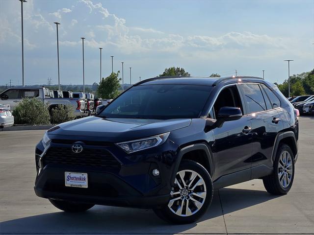 2019 Toyota RAV4 XLE Premium