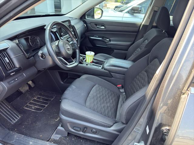 2022 Nissan Pathfinder SV 2WD