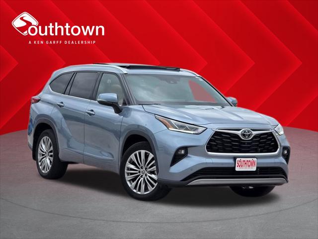 2022 Toyota Highlander Platinum