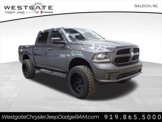 2017 RAM 1500 Express Crew Cab 4x2 57 Box