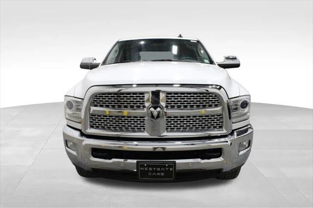 2018 RAM 3500 Laramie Crew Cab 4x4 64 Box