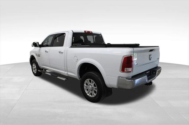 2018 RAM 3500 Laramie Crew Cab 4x4 64 Box