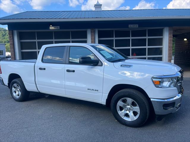 2024 RAM 1500 Big Horn Crew Cab 4x4 64 Box