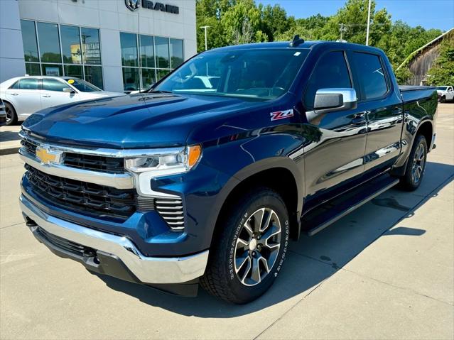 2023 Chevrolet Silverado 1500 4WD Crew Cab Standard Bed LT