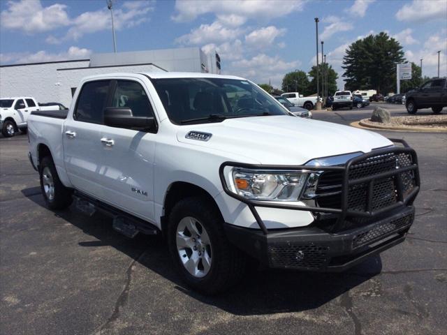 2019 RAM 1500 Big Horn/Lone Star Crew Cab 4x4 57 Box