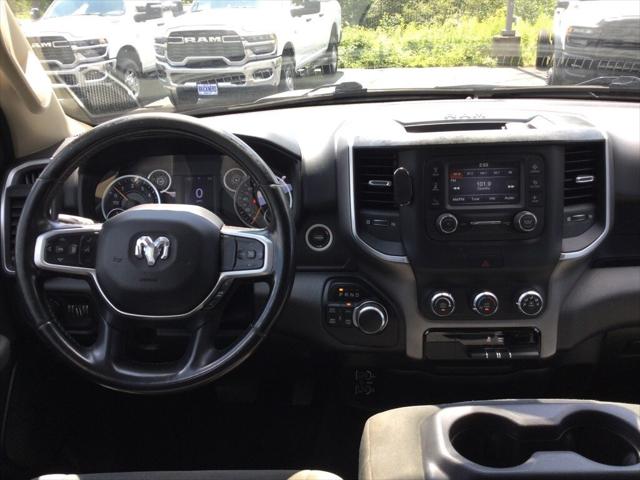 2019 RAM 1500 Big Horn/Lone Star Crew Cab 4x4 57 Box