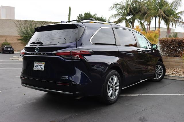 2022 Toyota Sienna Limited