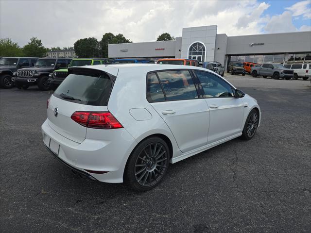 2017 Volkswagen Golf R 4-Door w/DCC & Navigation