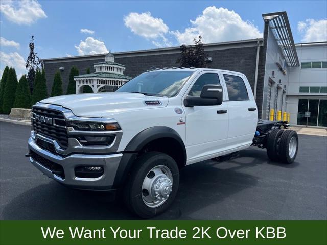 2025 RAM Ram 5500 Chassis Cab RAM 5500 TRADESMAN CHASSIS CREW CAB 4X4 60 CA
