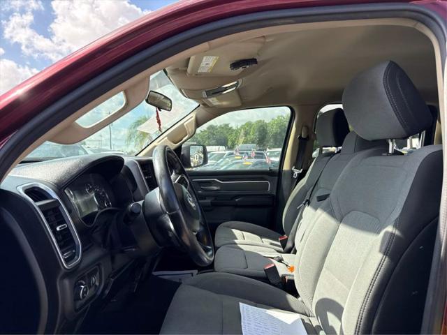 2020 Ram 1500 Big Horn Crew Cab 4x4 5'7" Box