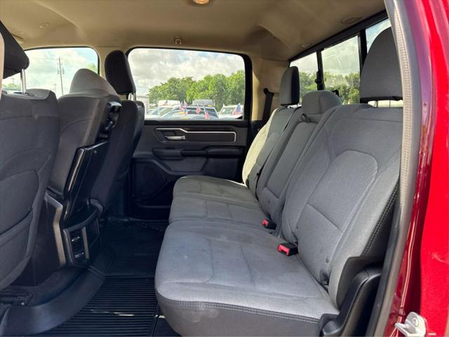 2020 Ram 1500 Big Horn Crew Cab 4x4 5'7" Box