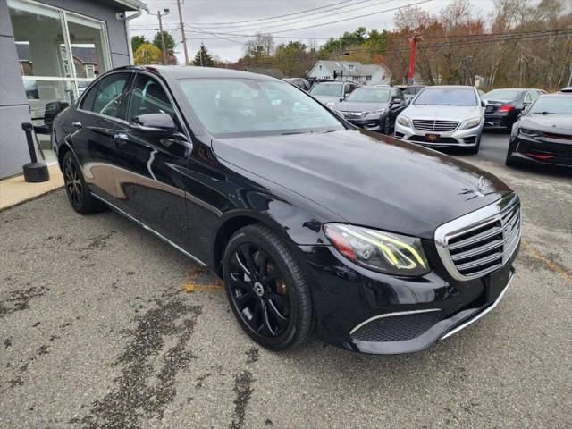 2017 Mercedes-Benz E-CLASS E 300 E 300