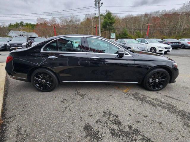 2017 Mercedes-Benz E-CLASS E 300 E 300