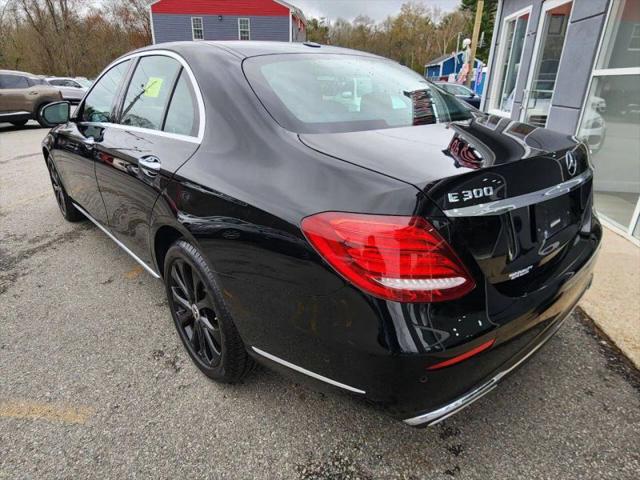 2017 Mercedes-Benz E-CLASS E 300 E 300