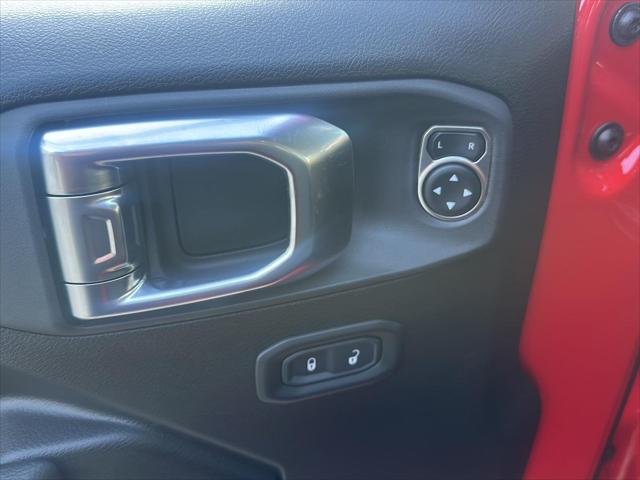 2025 Jeep Wrangler 4-Door Summit 4x4