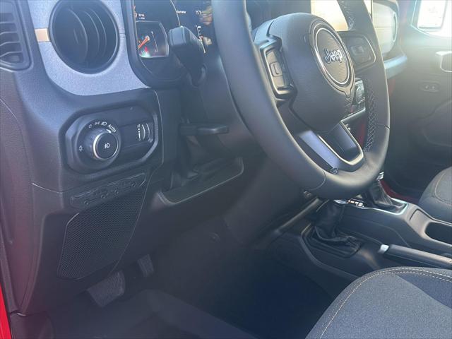 2025 Jeep Wrangler 4-Door Summit 4x4
