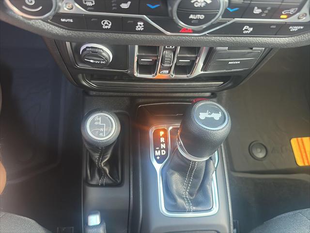 2025 Jeep Wrangler 4-Door Summit 4x4
