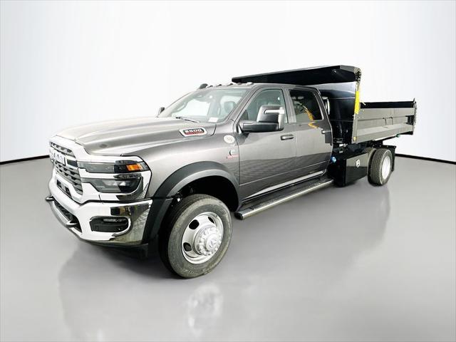 2026 RAM Ram 5500 Chassis Cab RAM 5500 TRADESMAN CHASSIS CREW CAB 4X4 84 CA