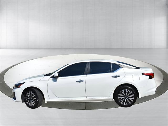 2023 Nissan Altima SV Intelligent AWD