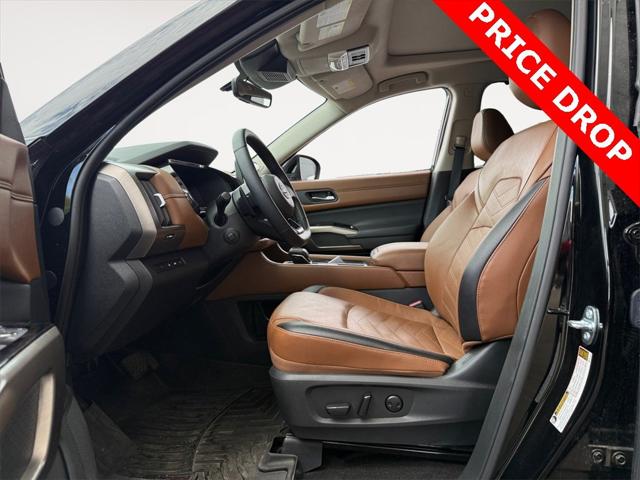 2024 Nissan Pathfinder Platinum FWD 2024 Nissan Pathfinder Platinum FWD